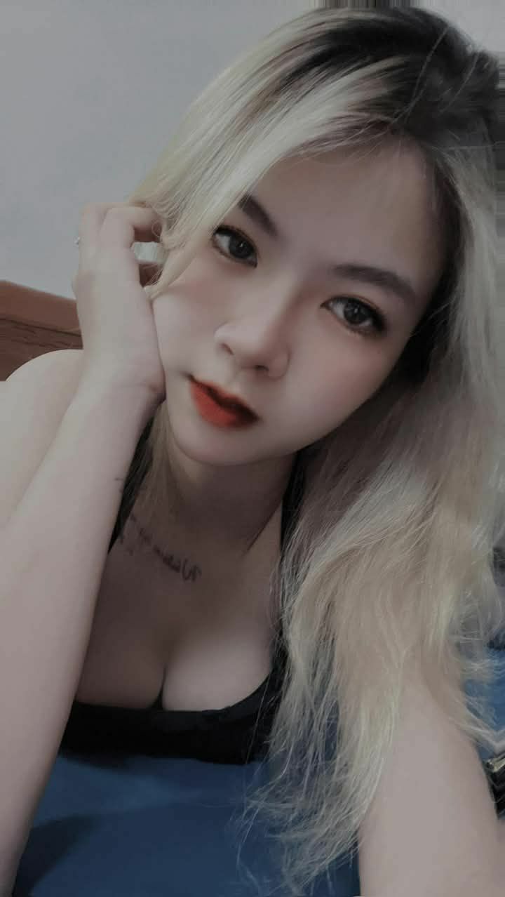 Mọi biểu cảm bạn muốn đều có trong bộ sưu tập. Theo dõi bản cập nhật. Hãy thích và thu thập 200 để theo dõi bản cập nhật.